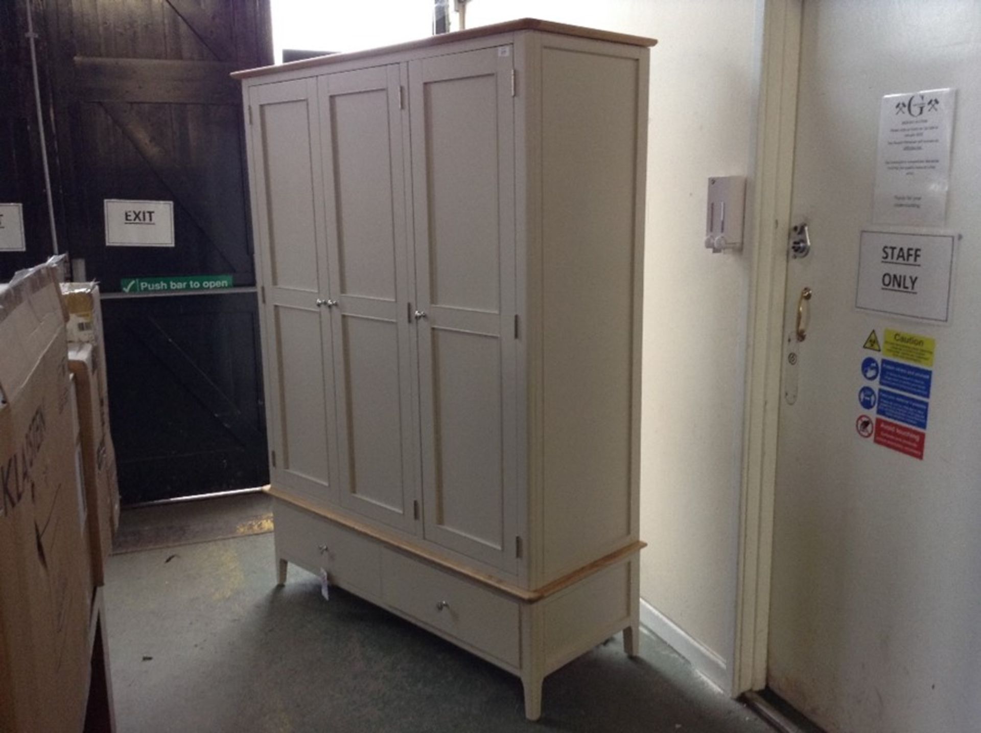 Bergen Painted Triple Wardrobe (J20 -NTP-L3DR)