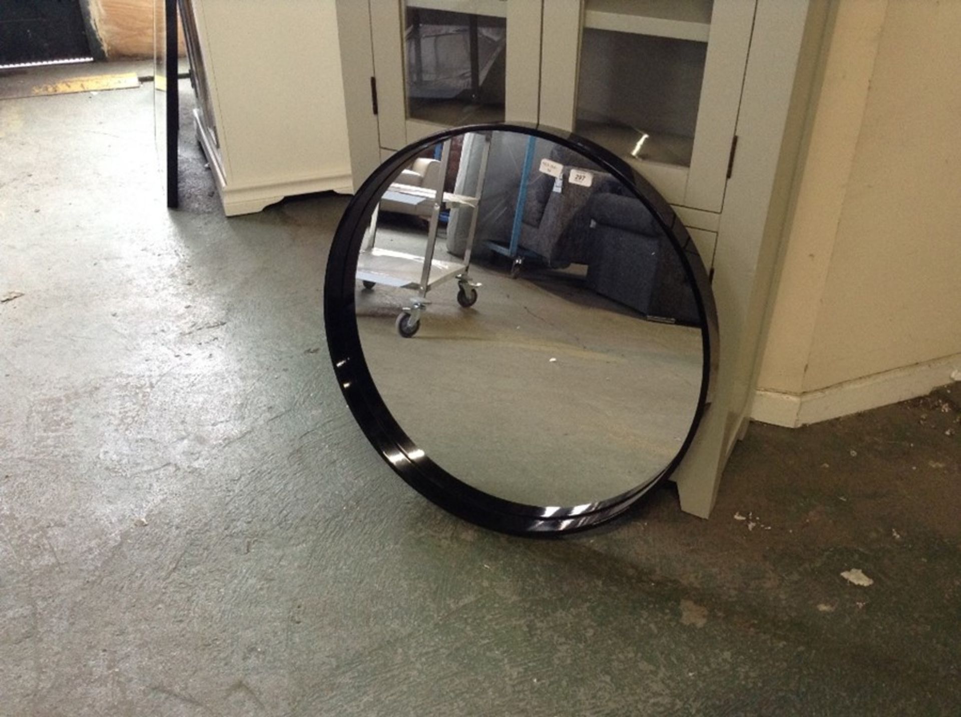 | 1x | Made.com MADE Essentials Bex Large Round Mirror 76cm Black RRP £99 | SKU MAD-MIRBEX011BLA-