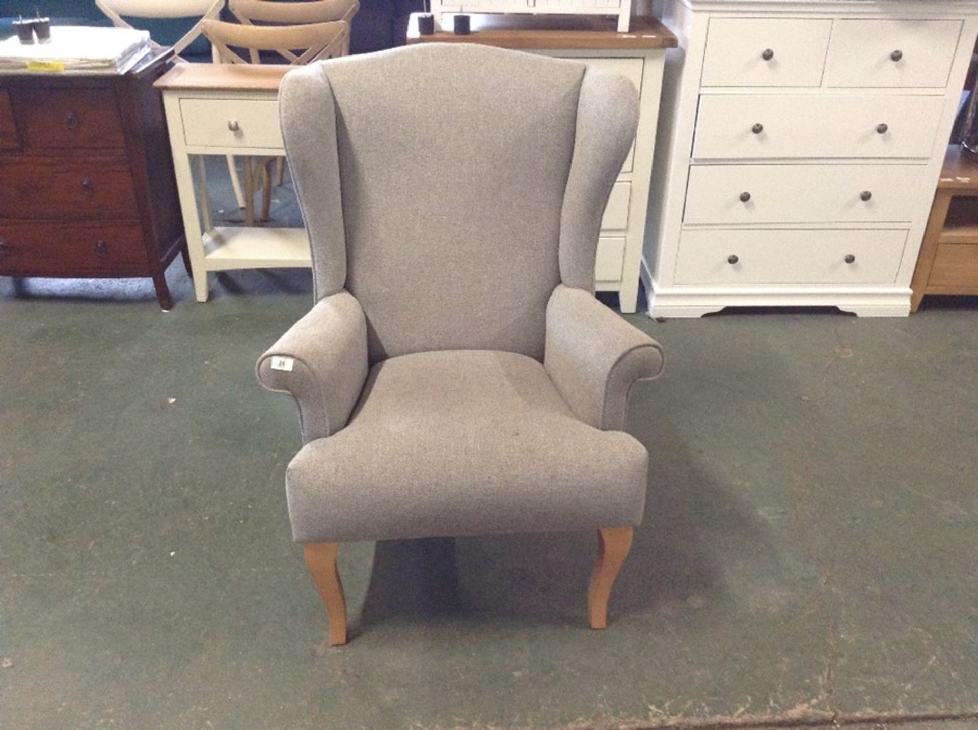 GREY FABRIC WING CHAIR (DAMAGED) TR002125 W0067038