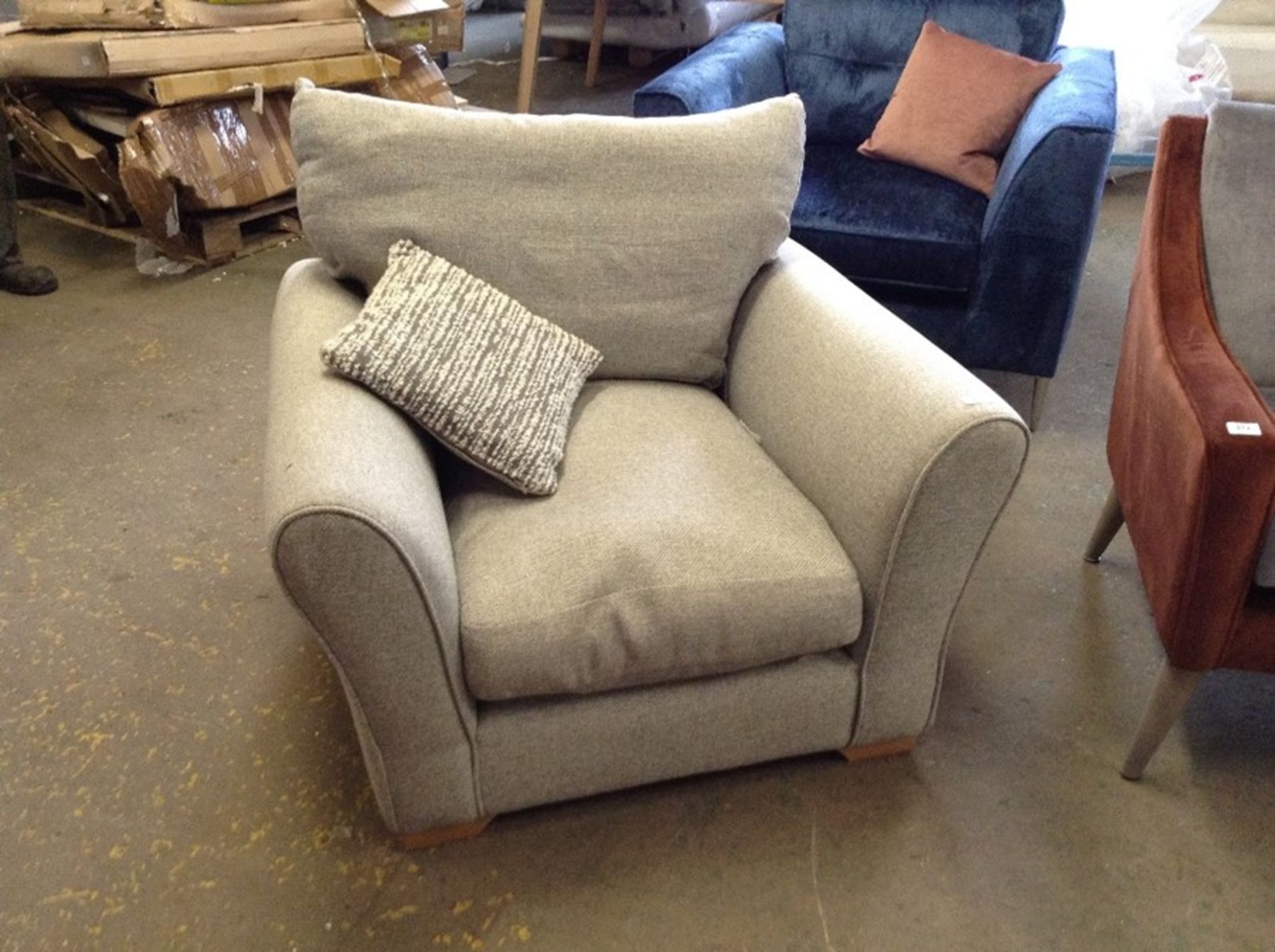 GREY FABRIC CHAIR WM30-K338