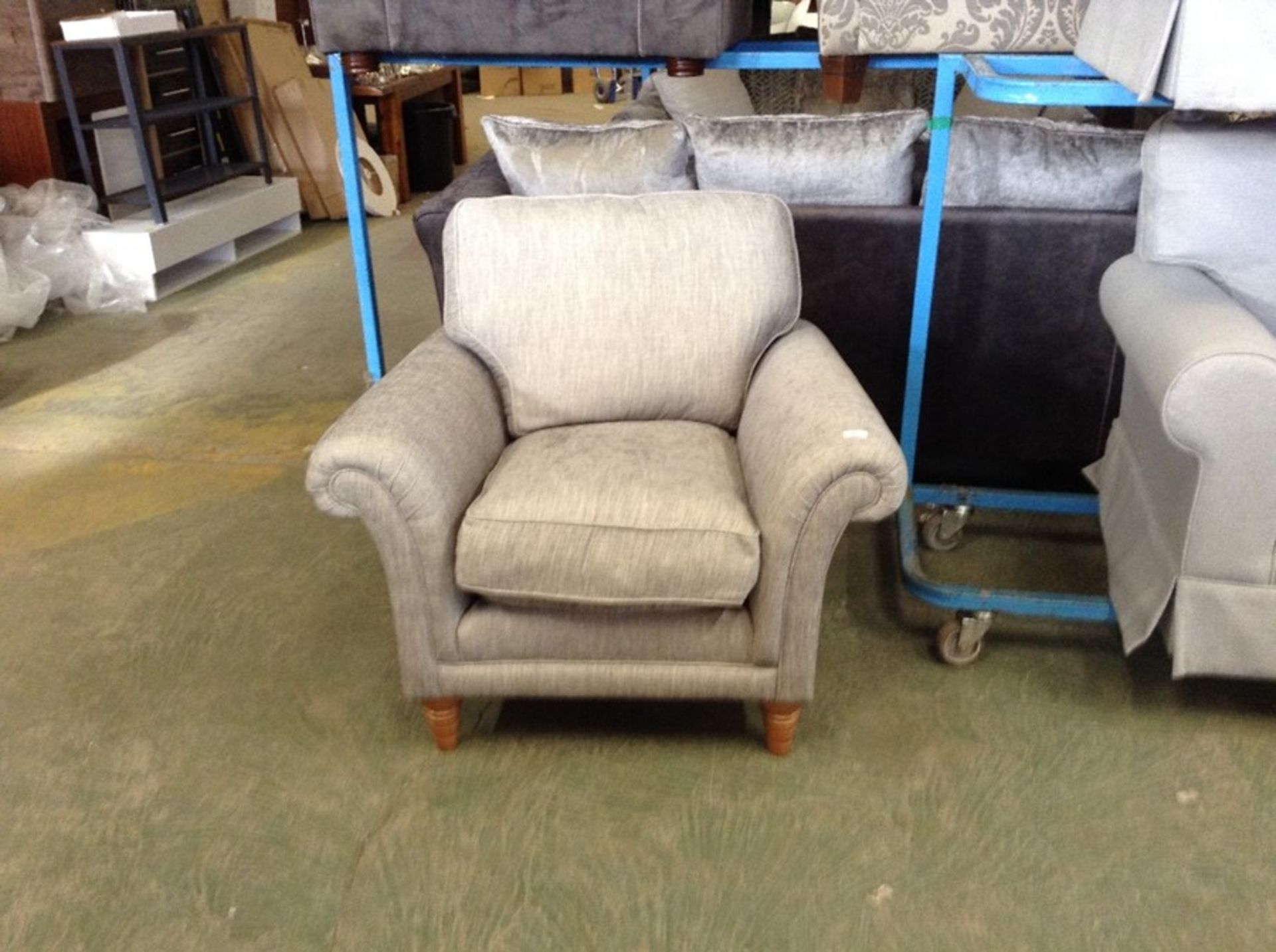 GREY FABRIC CHAIR TR002135 W00853028