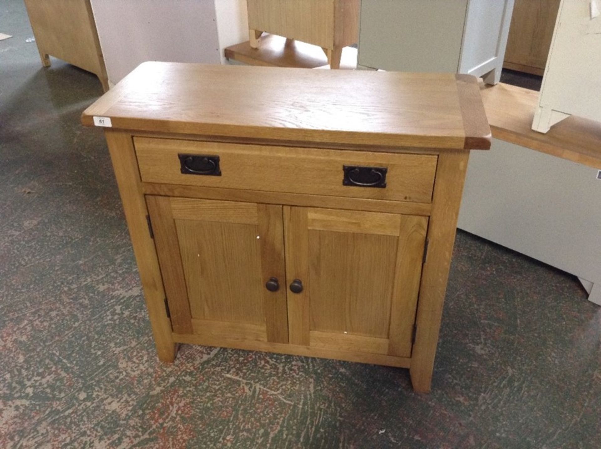 Rustic Oak 2 Door Small Sideboard (DAMAGE TO LEGS)(I31 -NC-SMS-OAK)