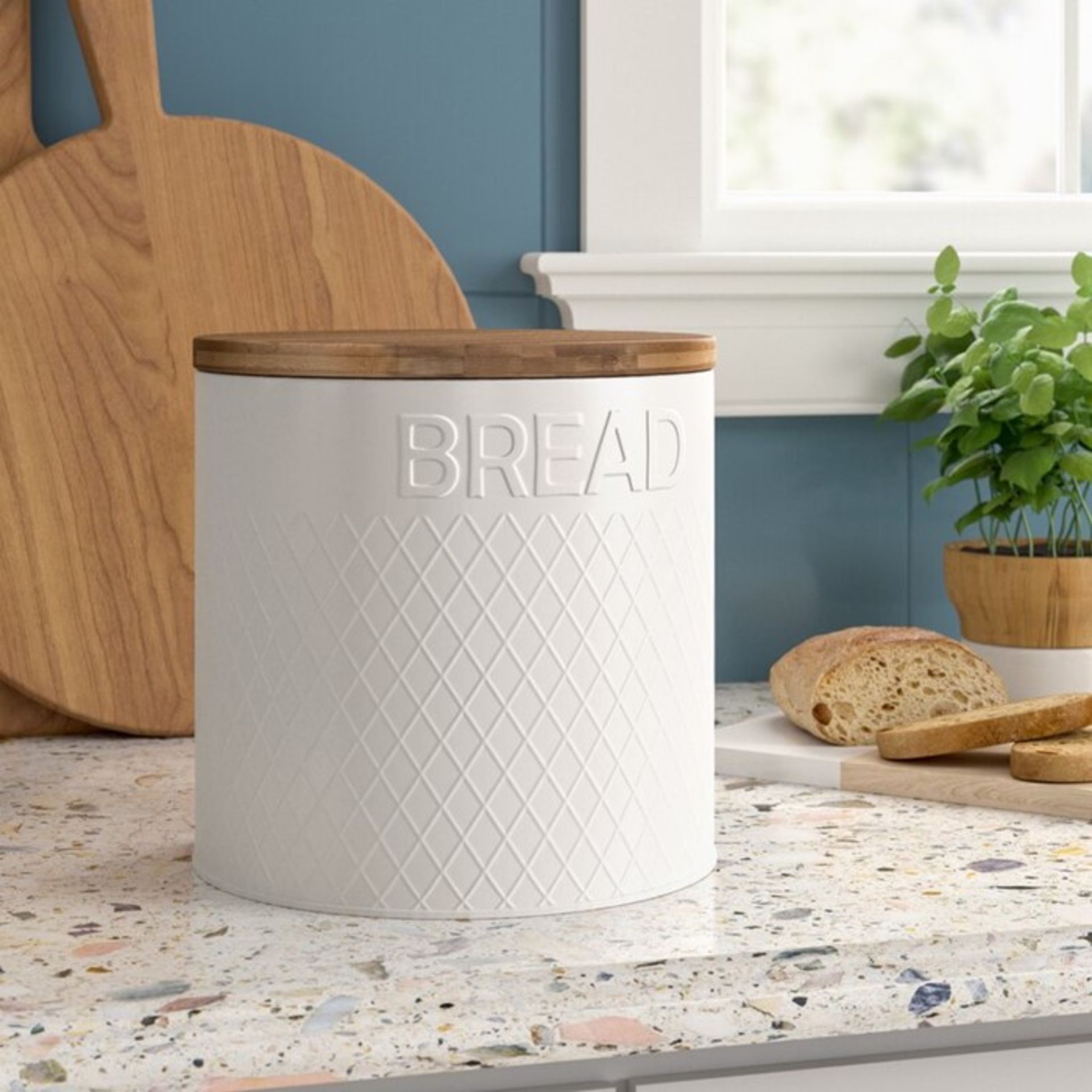 Typhoon, Embossed Bread Bin (WHITE) - RRP£19.99 (LOZ1474 - 22262/18) 1B