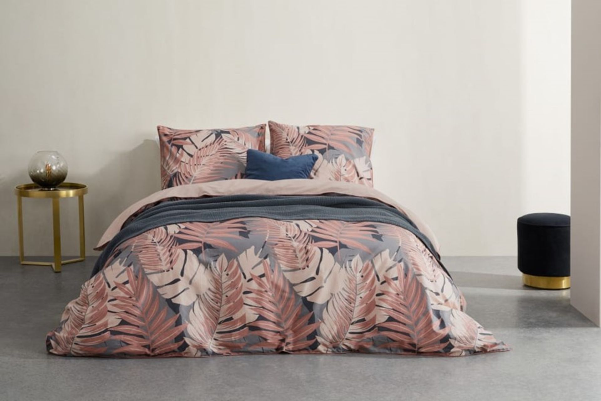 | 1x | Made.com Jangala Cotton Duvet Cover + 2 Pillowcases Double Pink UK RRP Â£55 | SKU MAD-