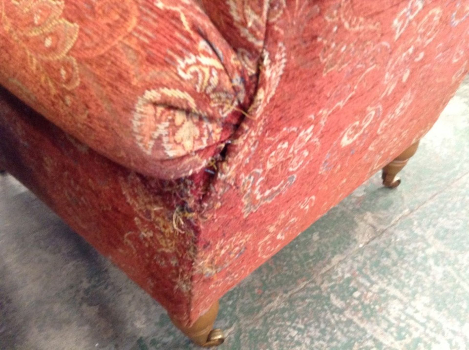 RED & GOLD 3 SEATER & X2 CHAIRS (RIPS, WORN) - Image 2 of 3