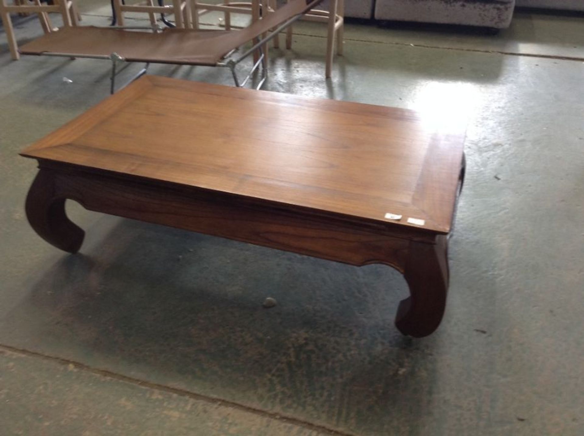 Bay Isle Home,Guildhall Coffee Table RRP£449.99 (HL9 - 9/12 -MYCR2095.13680745)(DAMAGED)