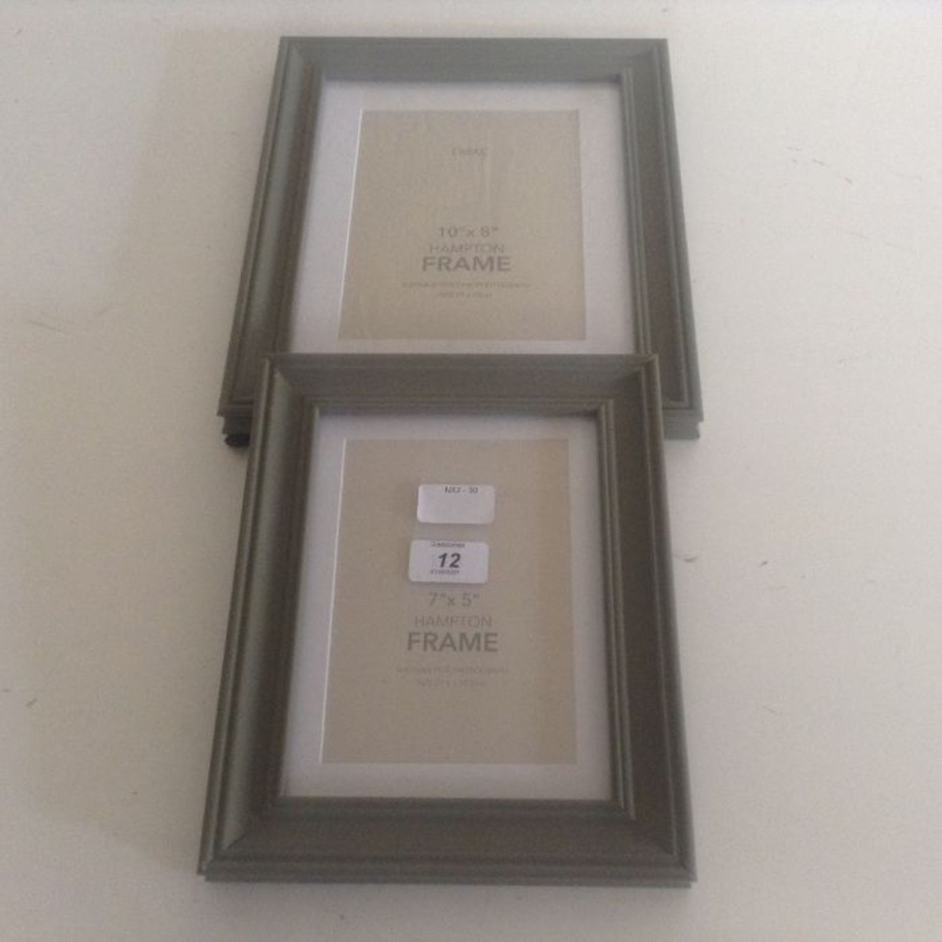 PAIR OF GREEN WOODEN FRAMES ( 10" X 8" / 7" X 5" ) (NX2 - 30) - 7D