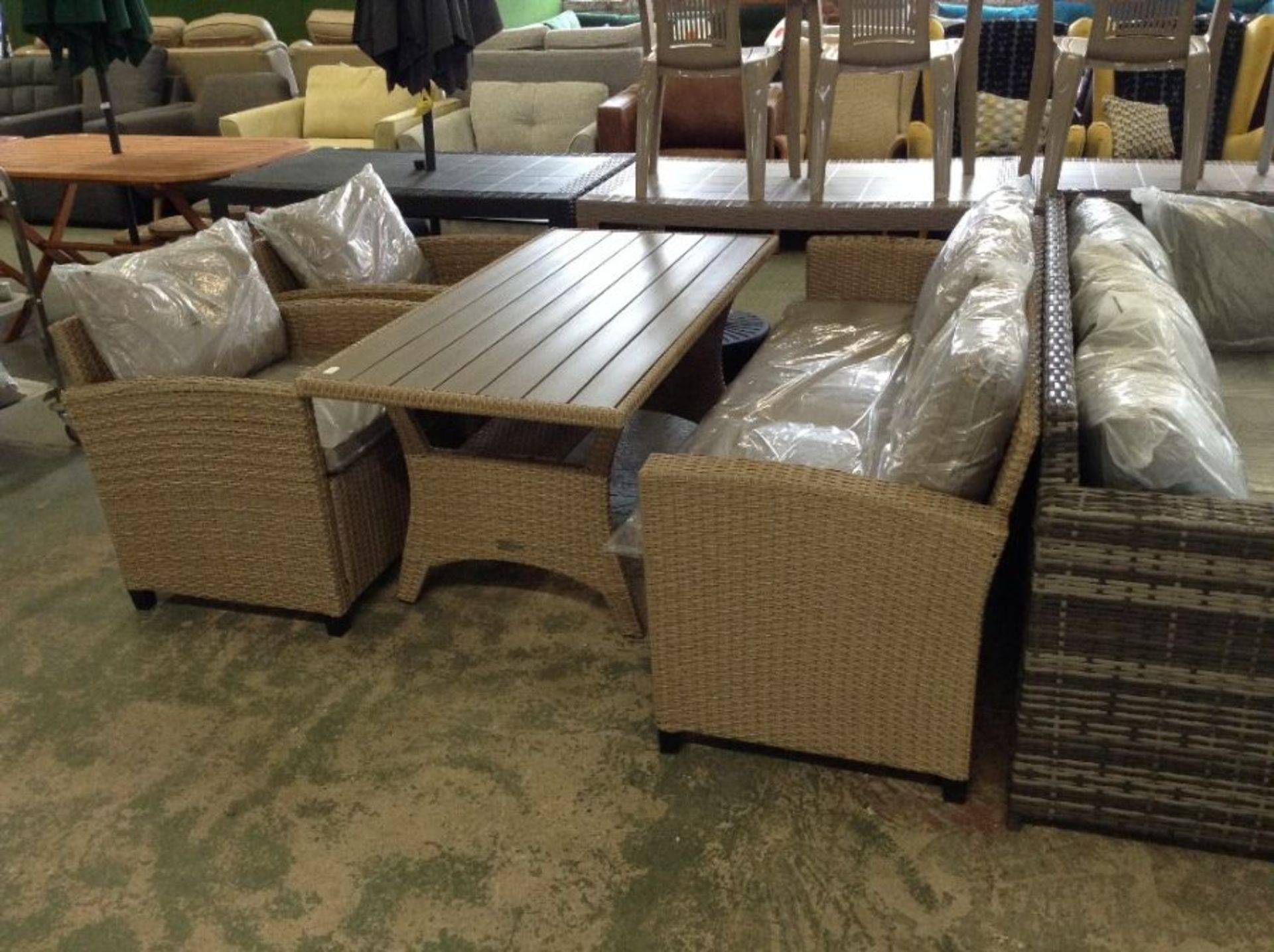 STOWMARKET 5 SEATER RATTAN SET(23397/4)