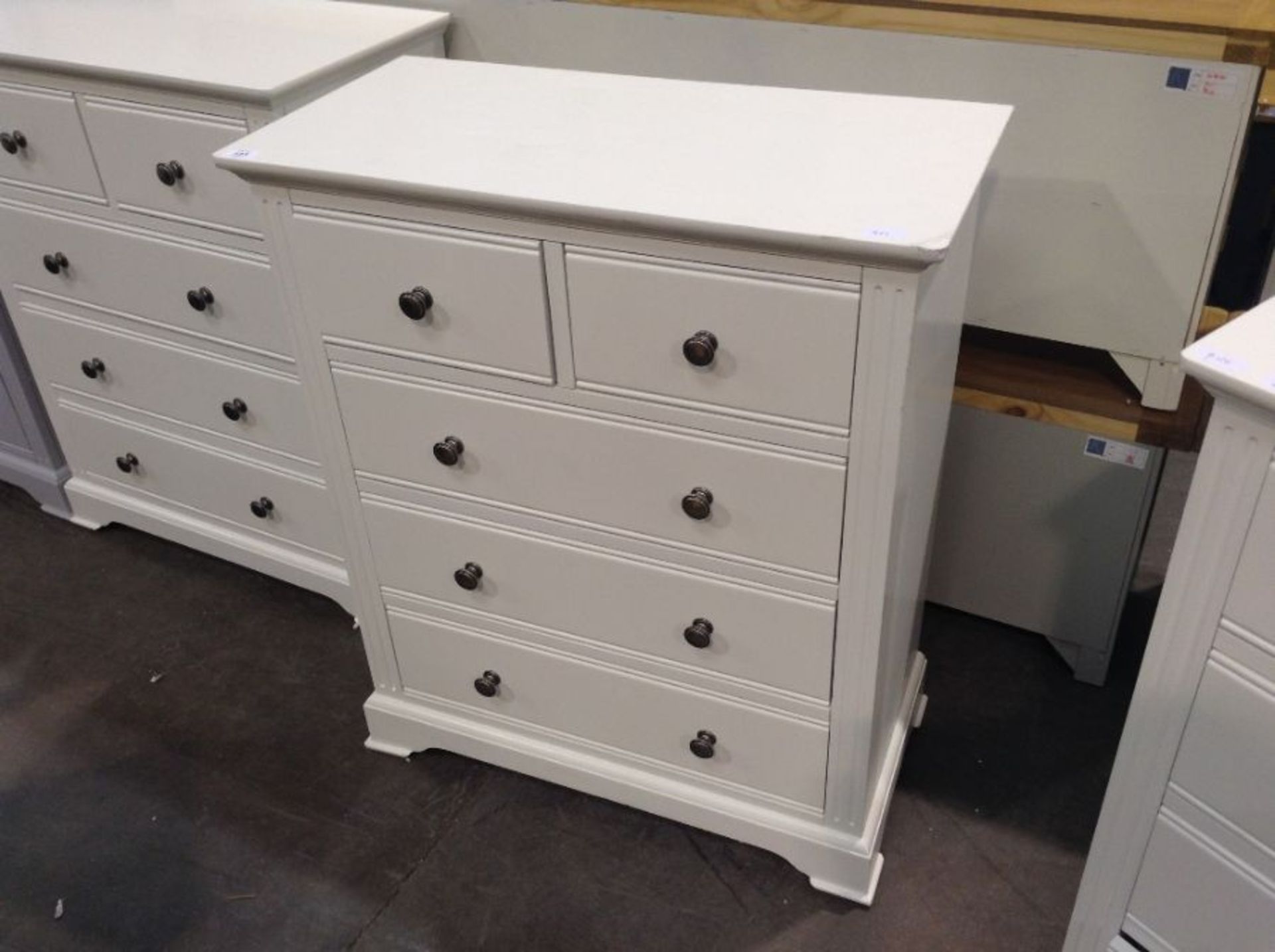 Banbury White Painted 2 Over 3 Chest(B/73 -BP-2O3-W)(damaged)