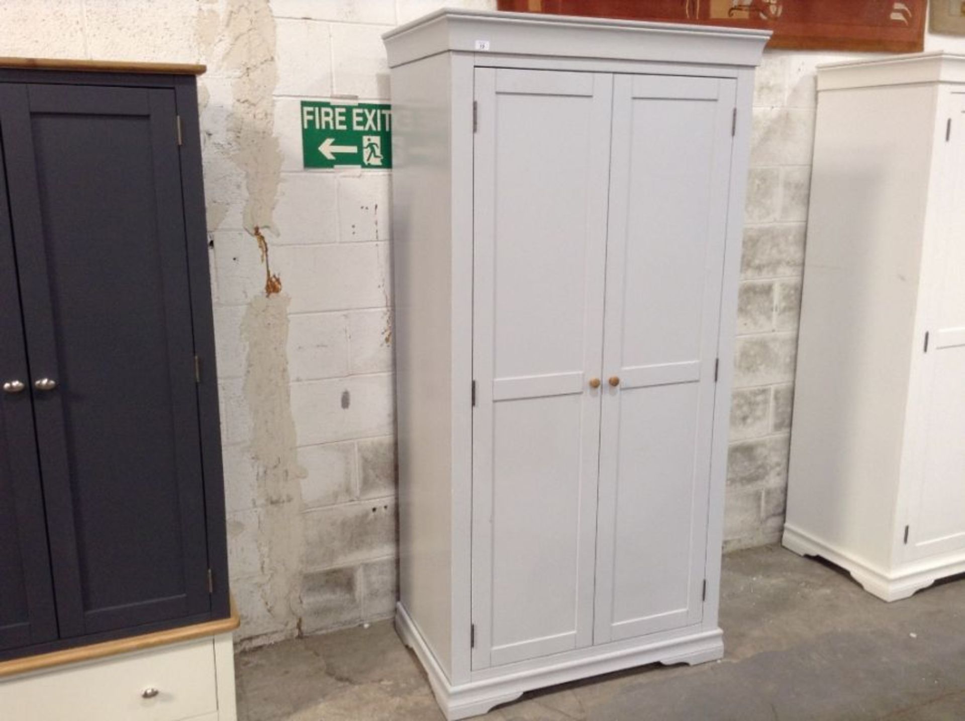 FLORENCE GREY DOUBLE WARDROBE (DAMAGED MARKED MISSING RAIL)