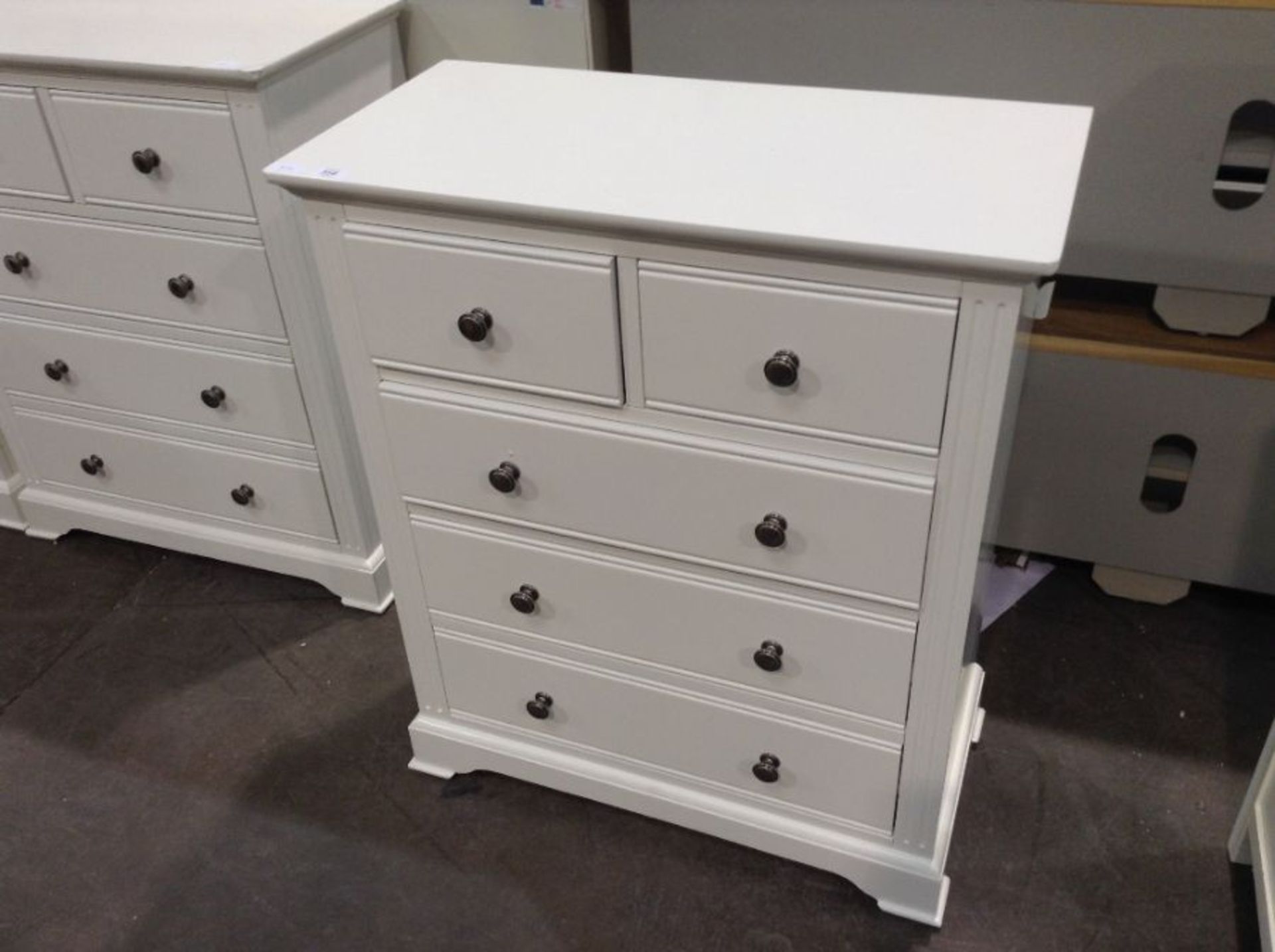 Banbury White Painted 2 Over 3 Chest(B/126 -BP-2O3-W)(damaged)