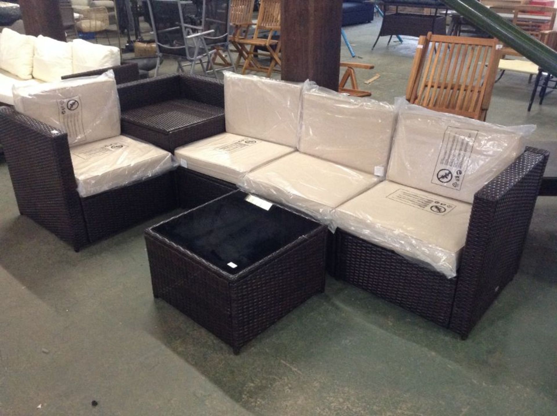 RATTAN 4 SEATER SOFA SET