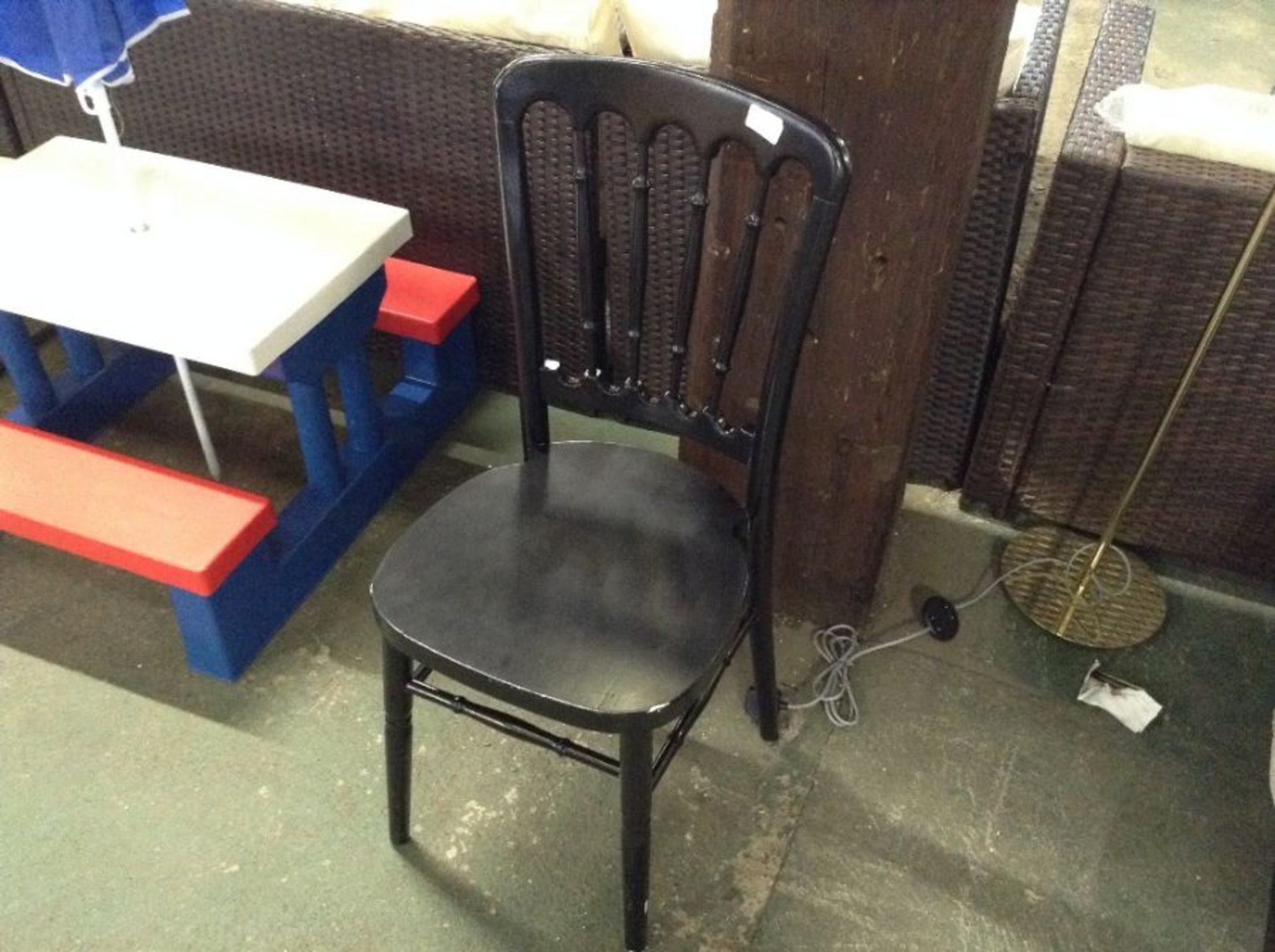 DINING CHAIR