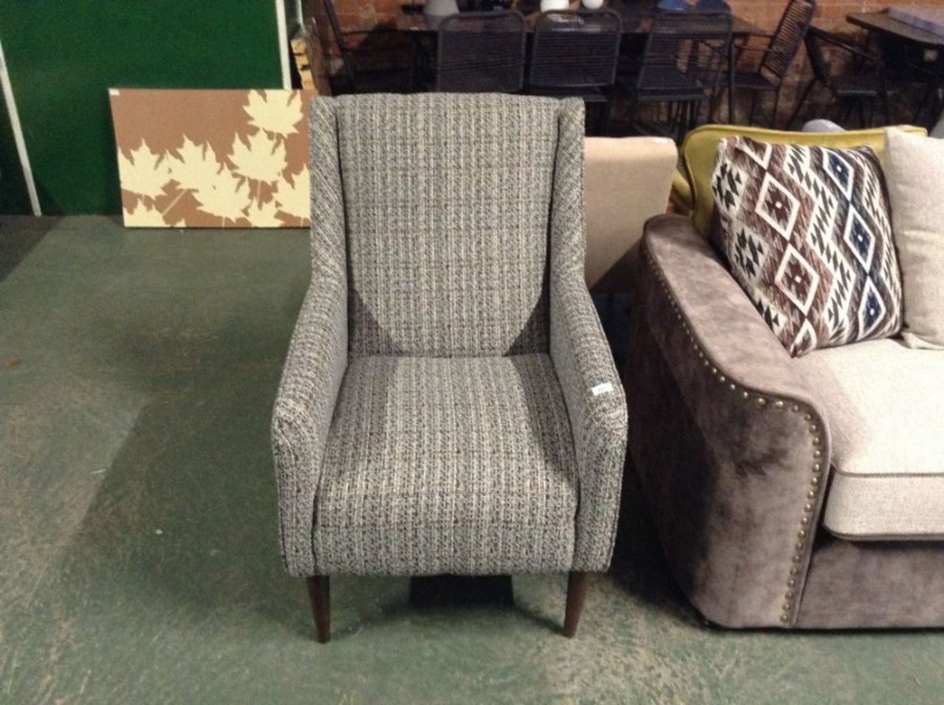 OSLO GREY PATTERNED ACCENT CHAIR (213411)