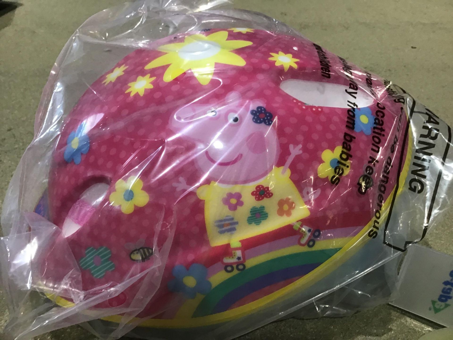 Peppa Pig Safety Helmet £21.99 RRP - Image 2 of 4