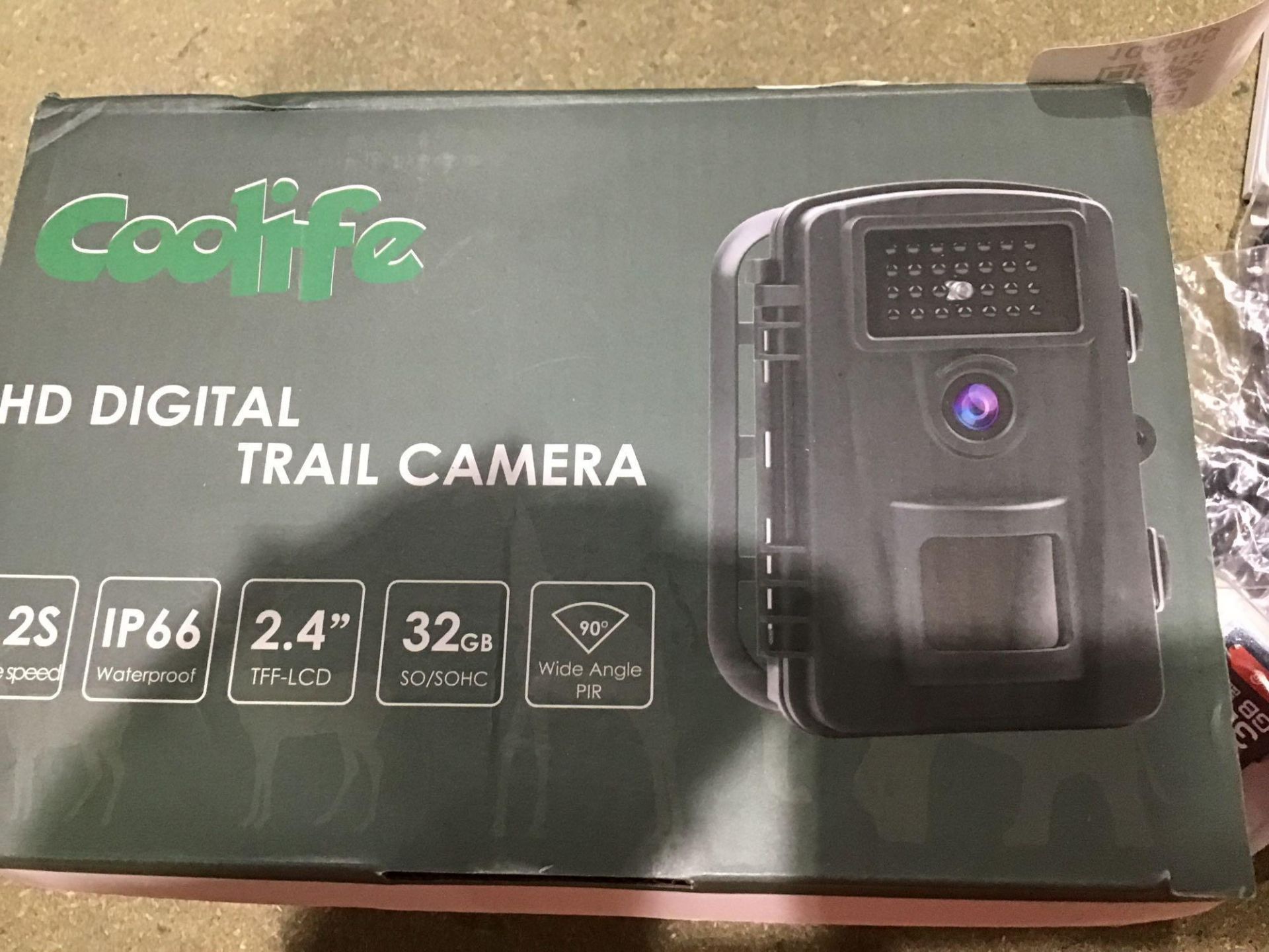 Coolife Wildlife Camera and IP66 Waterproof Hunting Camera with 32G SD Card - Image 3 of 4