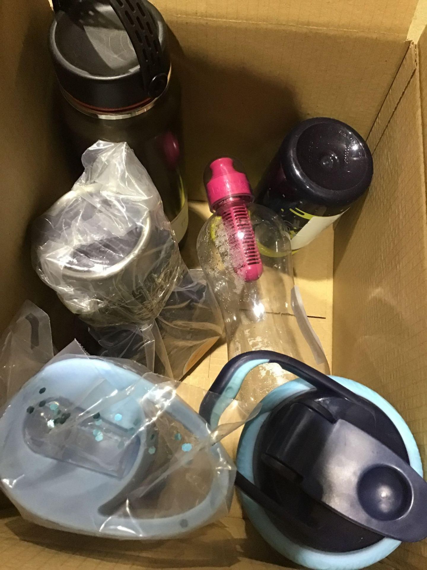 Cups / Water Bottles
