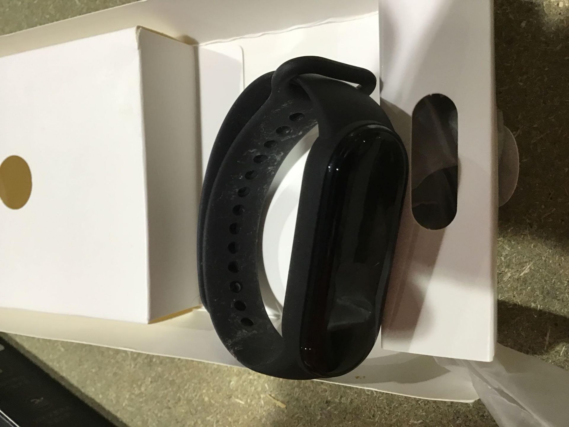 Xiaomi Mi Band 5 Smart Wristband 1.1 inch Color Screen Miband with Magnetic Charging £28.90 RRP - Image 2 of 4