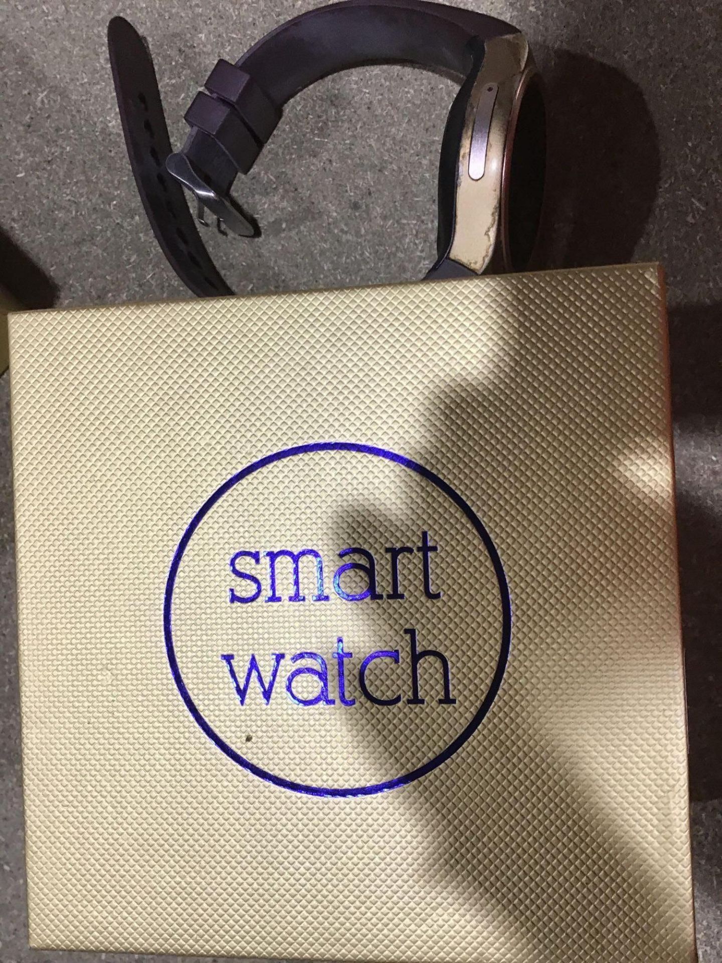 Smart Watch - Image 2 of 3