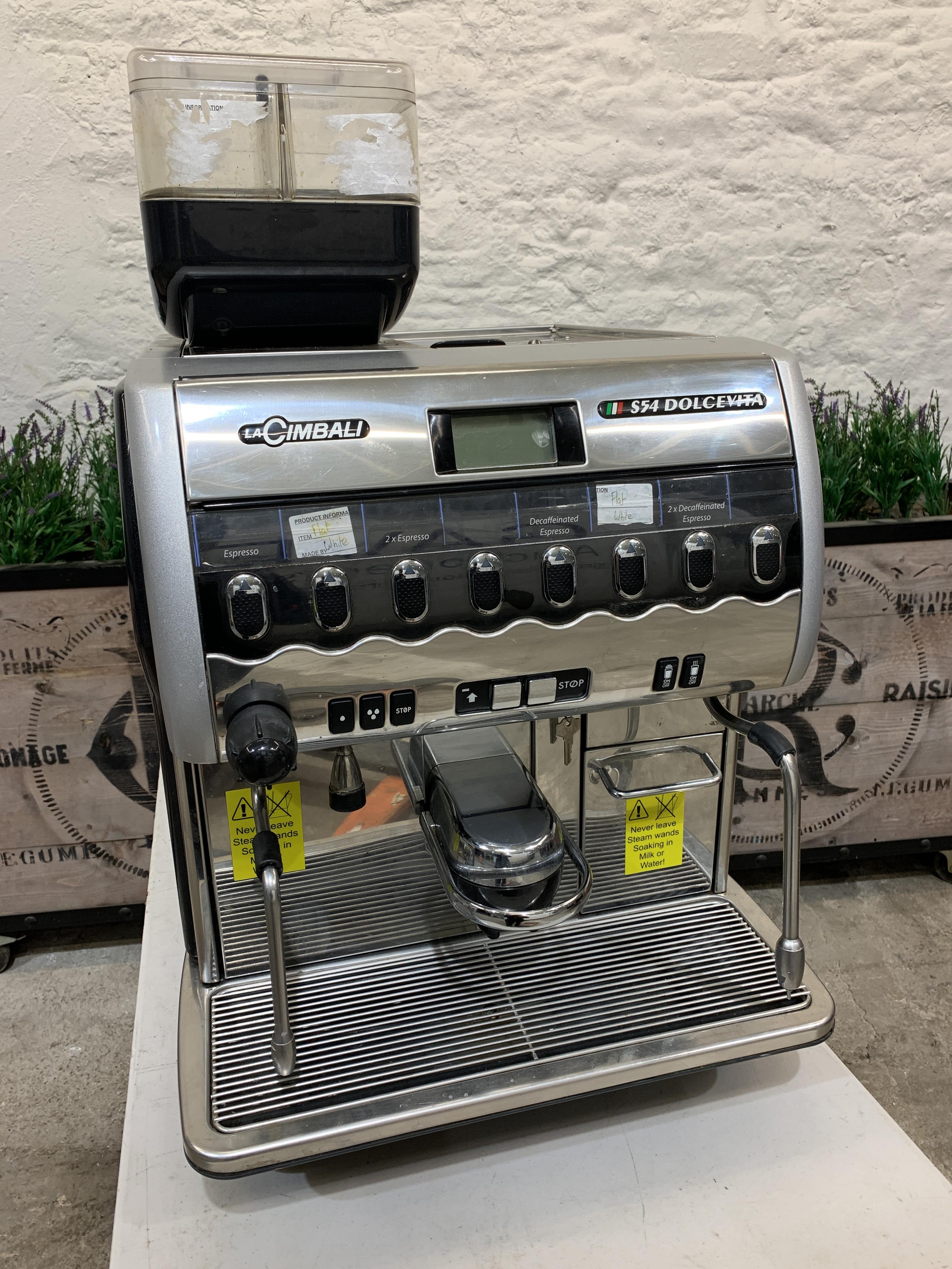 La Cimbali S54 Dolcevita Bean to Cup 