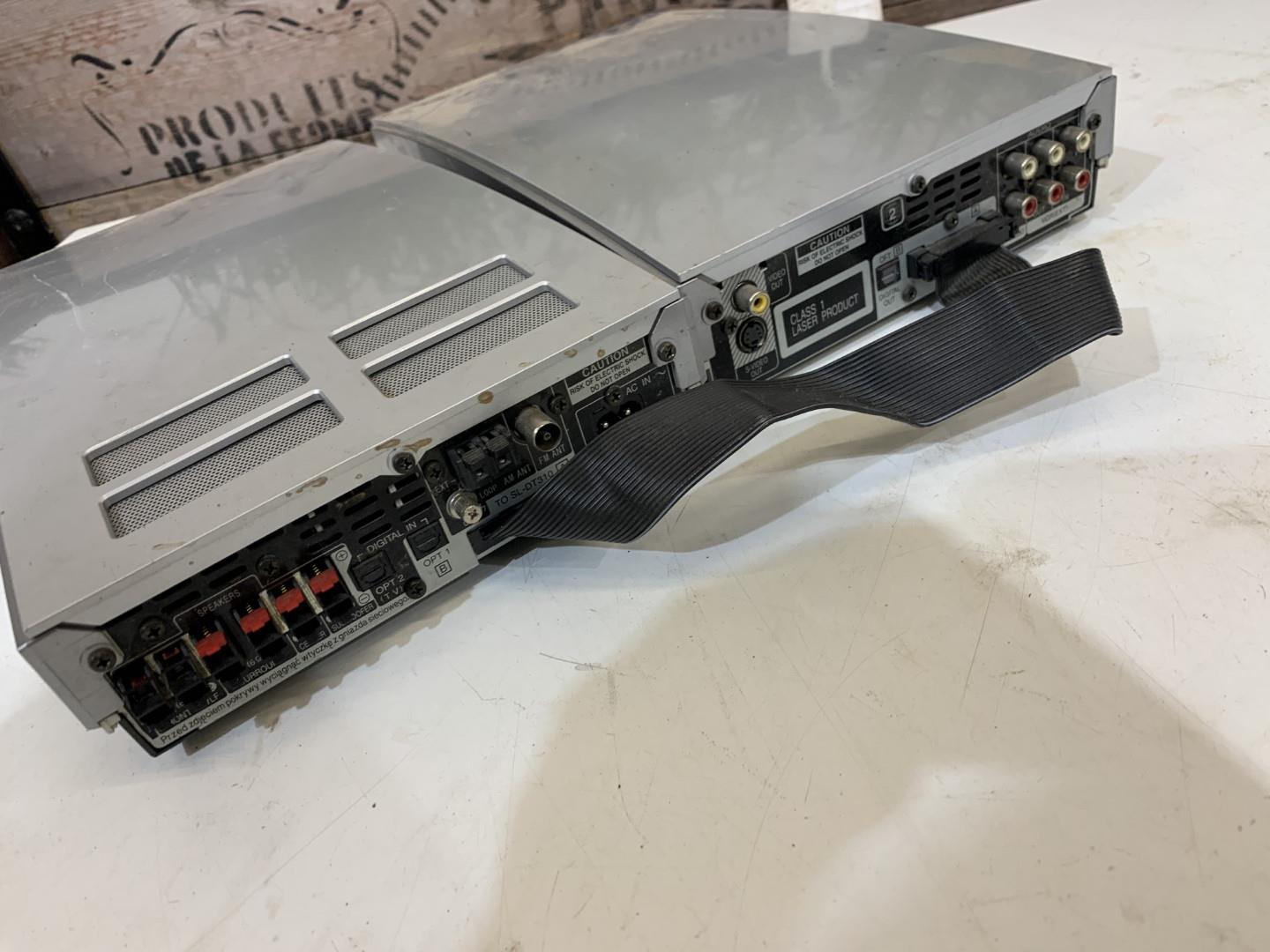 Panasonic SL-DT310 CD/DVD Player and Panasonic SA-DT310 AV Controller ...