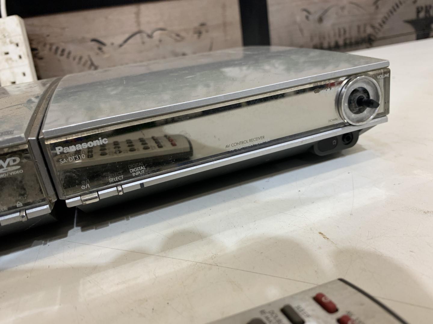 Panasonic SL-DT310 CD/DVD Player and Panasonic SA-DT310 AV Controller ...