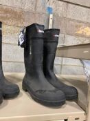 Baffin Steel Toed Rubber Boot, Size 14