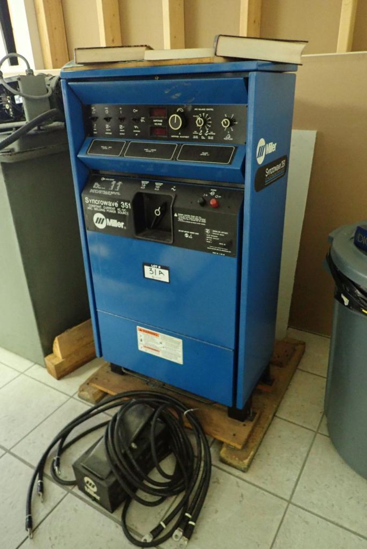 Miller Syncrowave 351 Constant Current AC/DC Arc Welder w/ Foot Control.