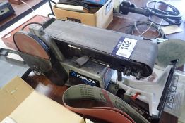 Delta Shopmaster Combination 4" Belt/6" Disc Sander.