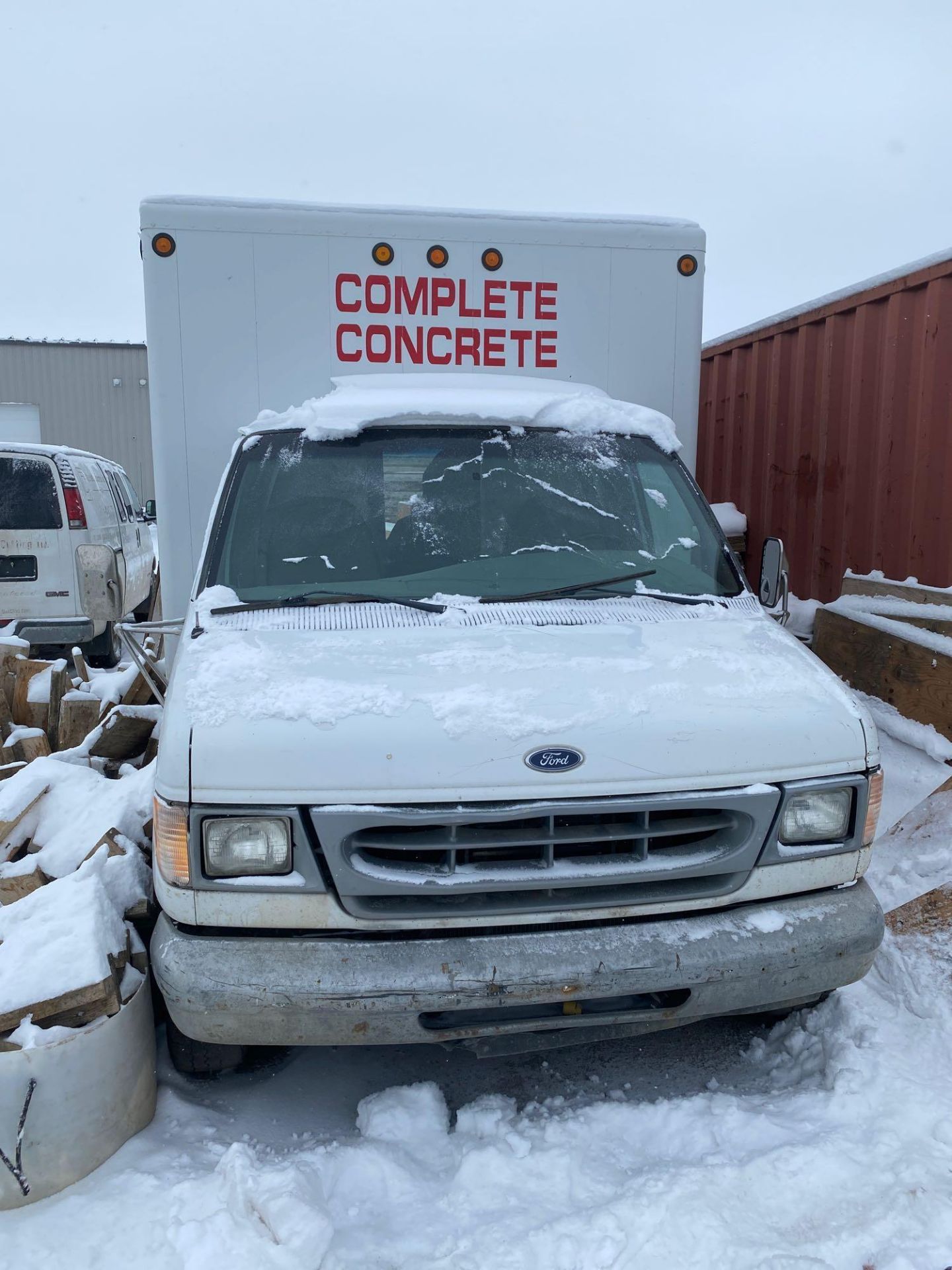 1998 Ford E-450 Diesel Van Body (For Parts or Service) VIN #: 1FDXE40F0WHA07645 - Image 2 of 7