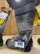 Baffin Rubber Boots, Size 5