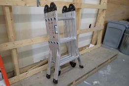 Aluminum Combination Straight/Trestle Ladder.