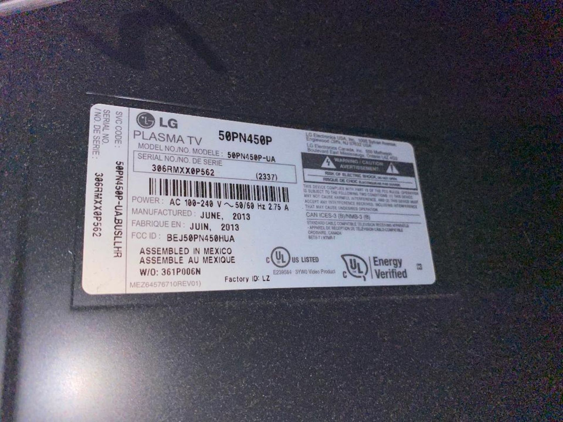 LG 50" PLASMA TV - NO REMOTE - NOTE: REQUIRES REMOVAL FROM MOUNT, PLEASE INSPECT - Image 3 of 3
