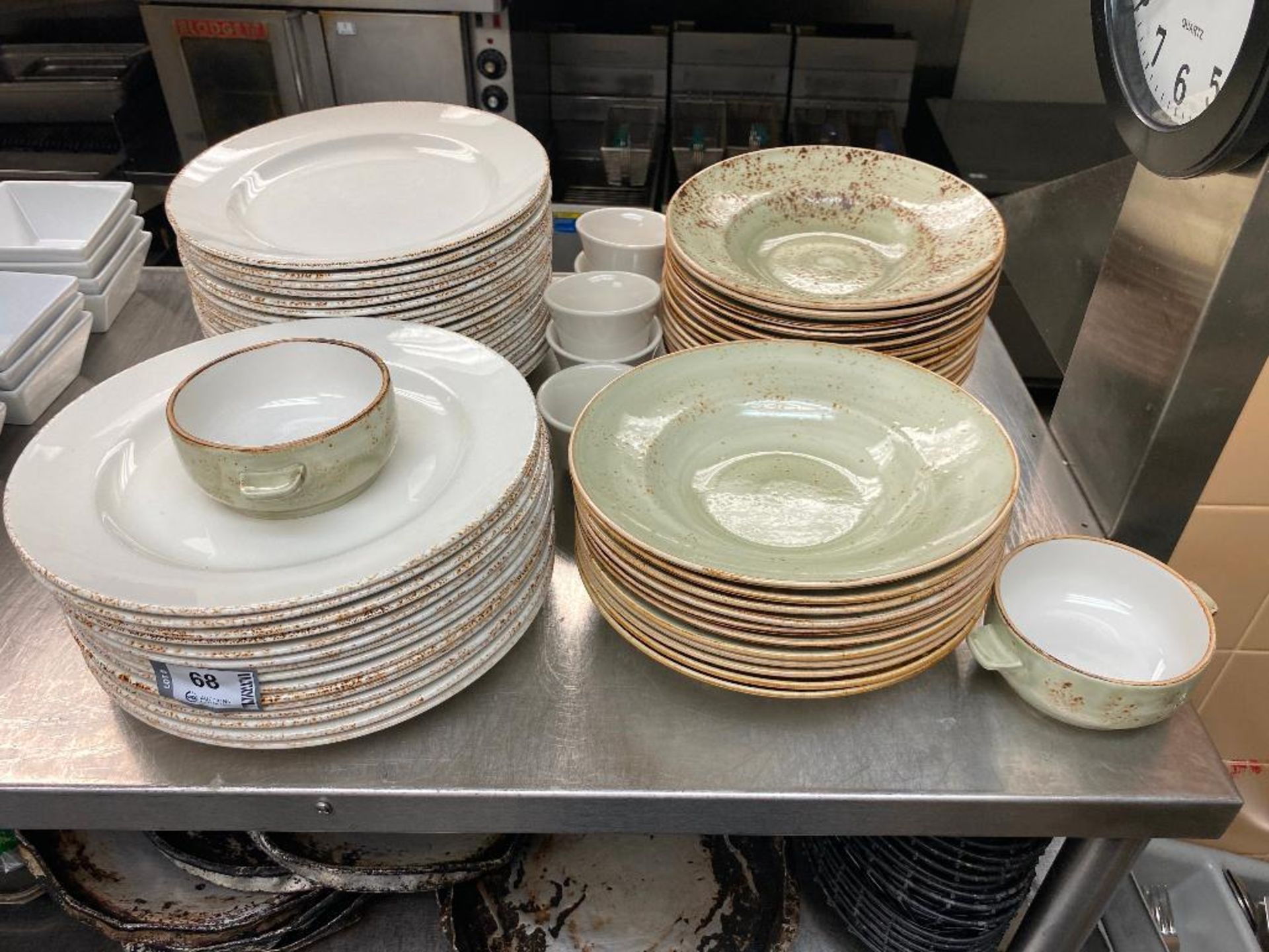 LARGE LOT OF STEELITE INTERNATIONAL MADE IN ENGLAND DINNERWARE - Image 2 of 2