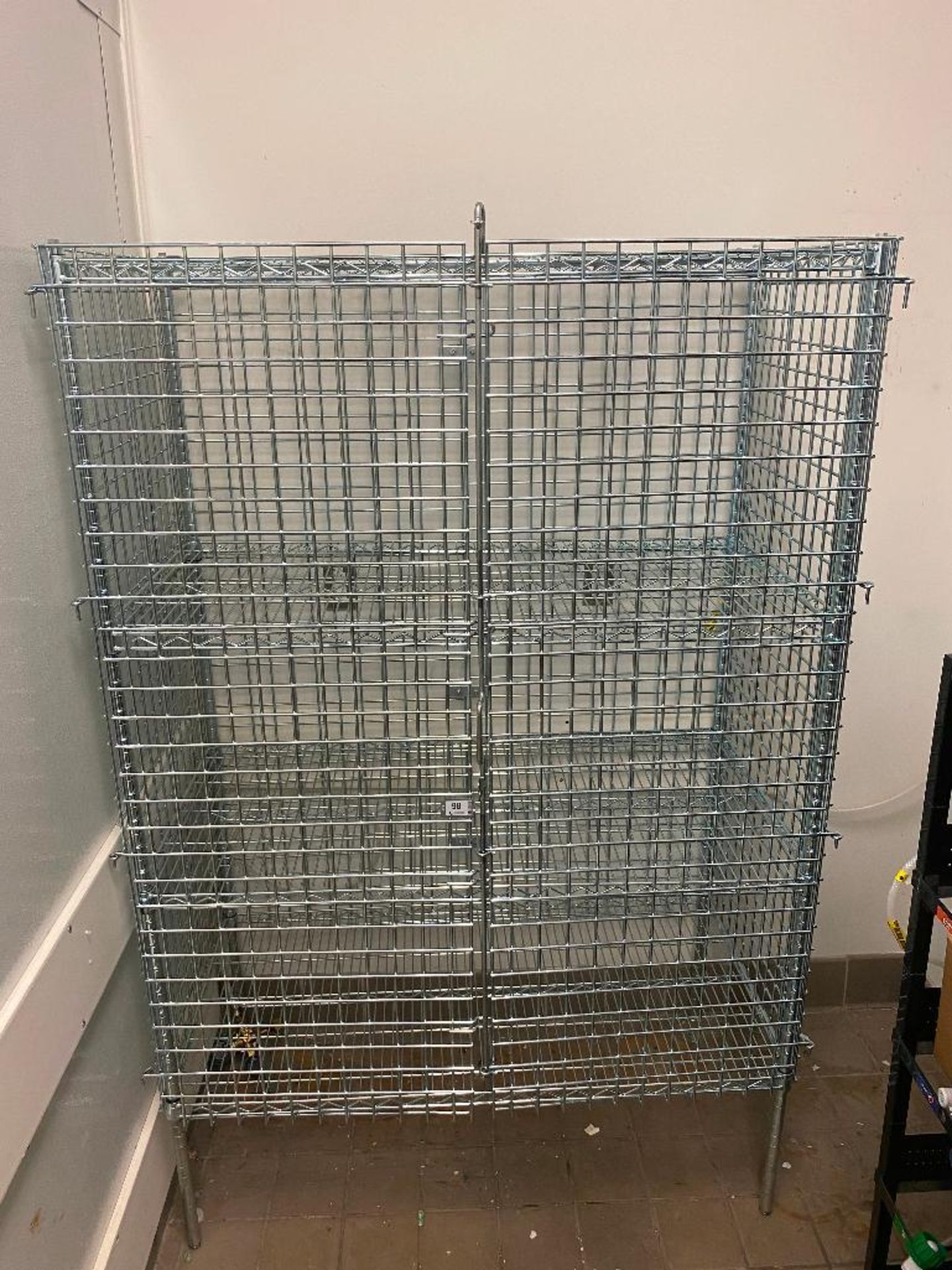 3 TIER LOCKABLE CHROME WIRE CART - 24" X 25" X 75"