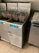 PITCO 40C+ FLOOR TUBE FIRED NATURAL GAS FRYER - NOTE: REQUIRES DISCONNECT, PLEASE INSPECT