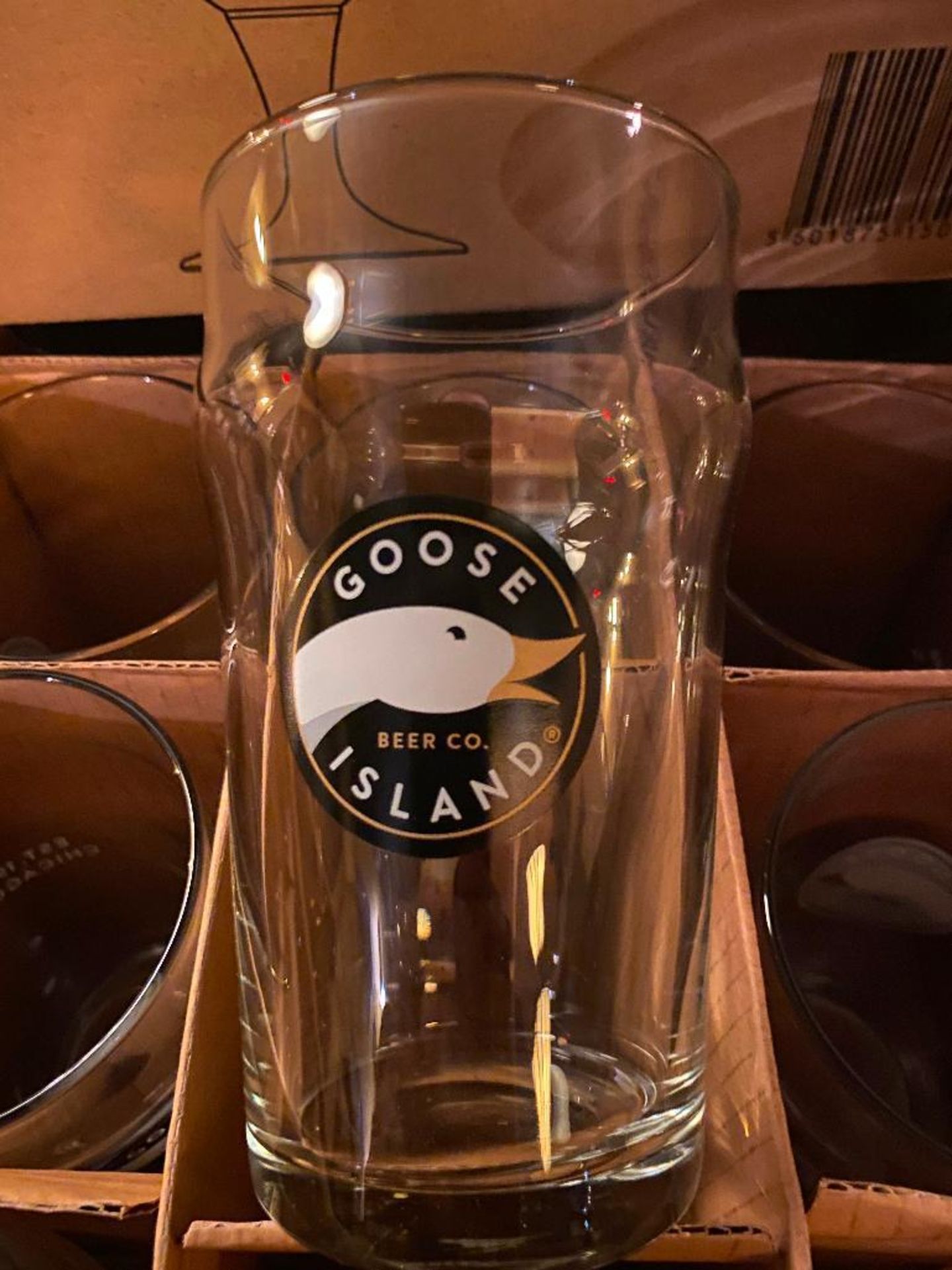 LARGE LOT OF GOOSE ISLAND BEER CO. GLASSES - Image 5 of 6