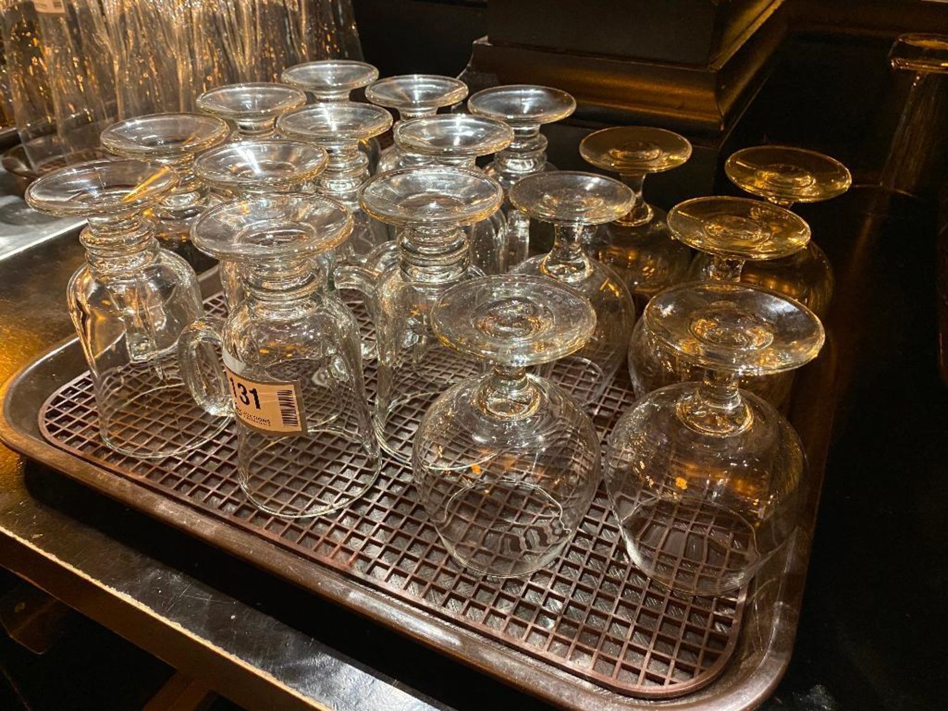 TRAY OF ASSORTED GLASSES INCLUDING: BRANDY GLASSES - Image 3 of 3