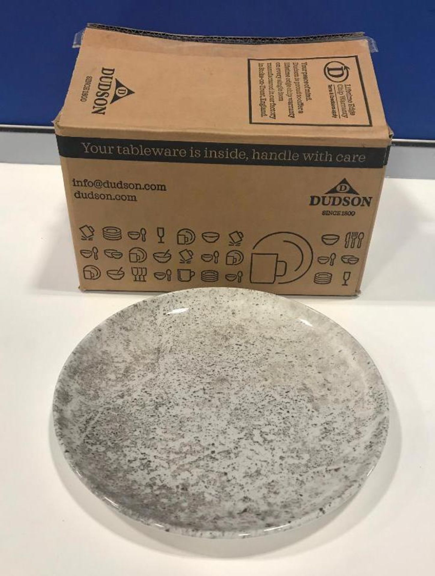 DUDSON CONCRETE PLATE 8 7/8" - 12/CASE, MADE IN ENGLAND