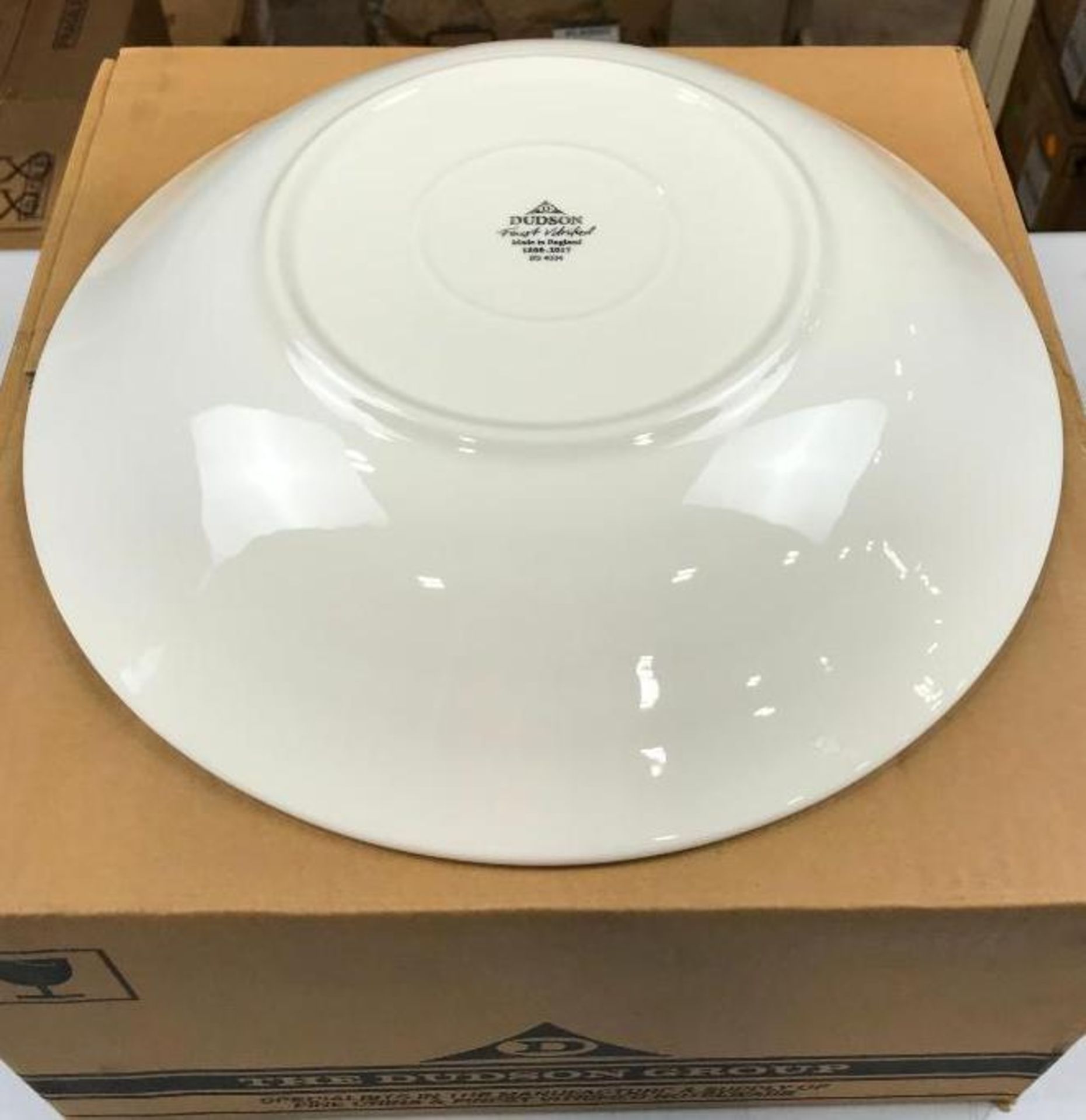 DUDSON CLASSIC CHEF'S BOWL 12.5" - 3/CASE, MADE IN ENGLAND - Image 3 of 5