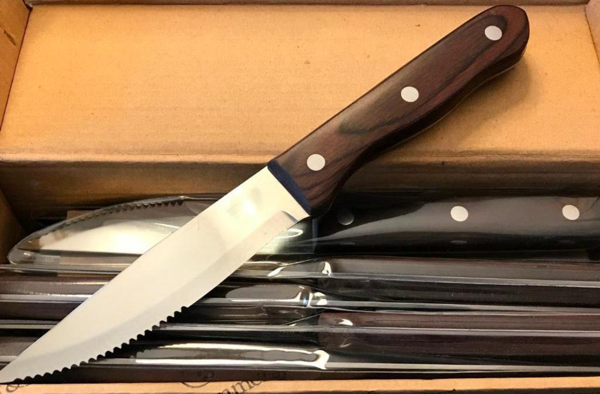 CHEF & SOMMELIER FJ606 GRAND 9" STEAK KNIFE - 12/CASE - NEW - Image 4 of 8
