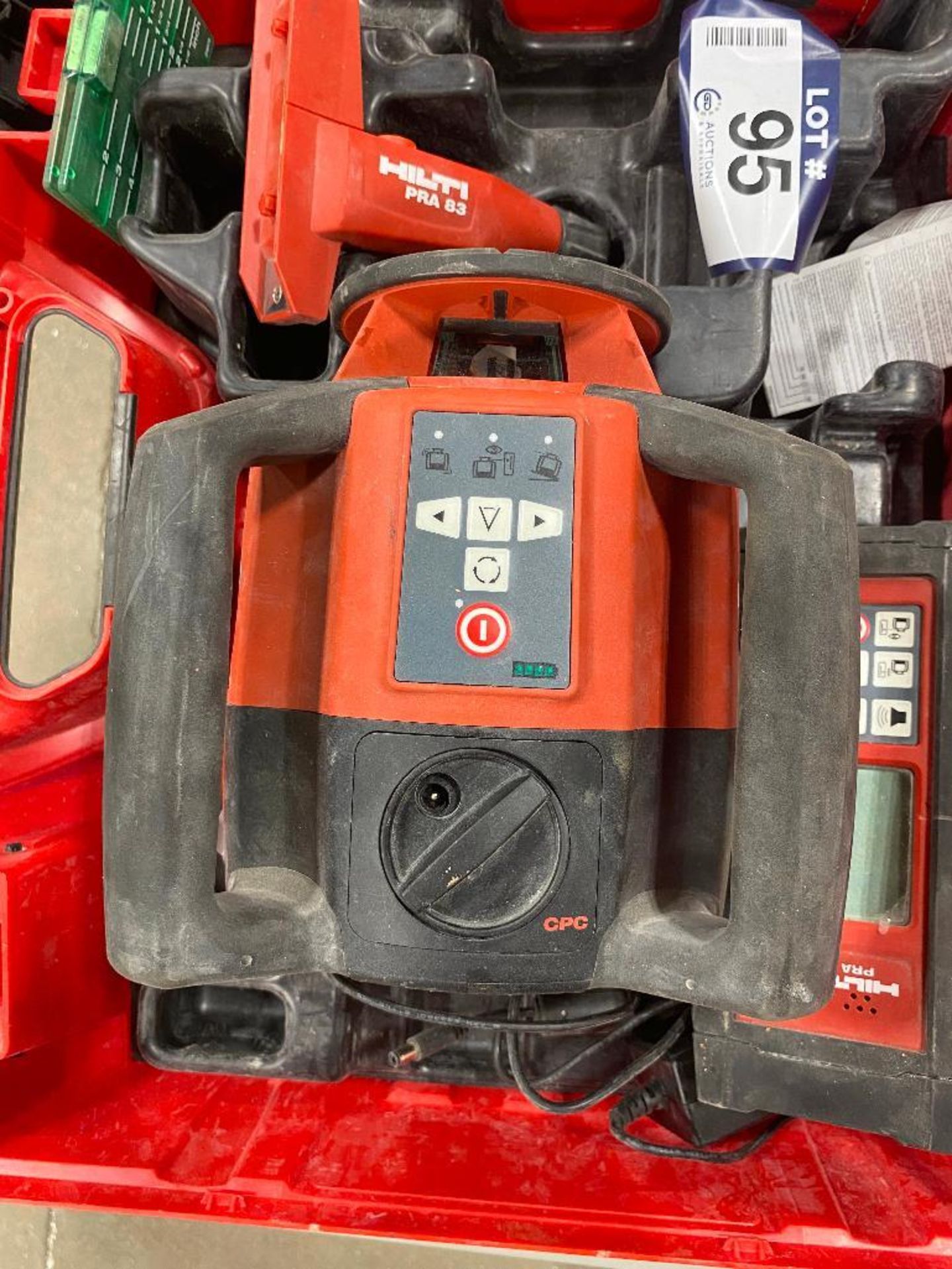 HILTI PRI 36 Rotating Laser Level Kit w/ HILTI PUA 32 Tripod - Image 7 of 8