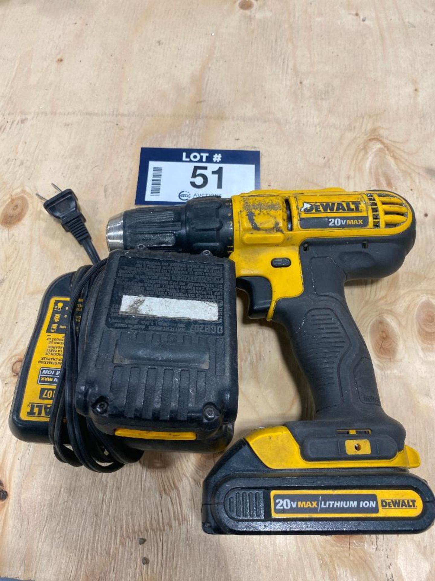 Dewalt DCD771 1/2-Inch Compact Cordless Drill/Driver