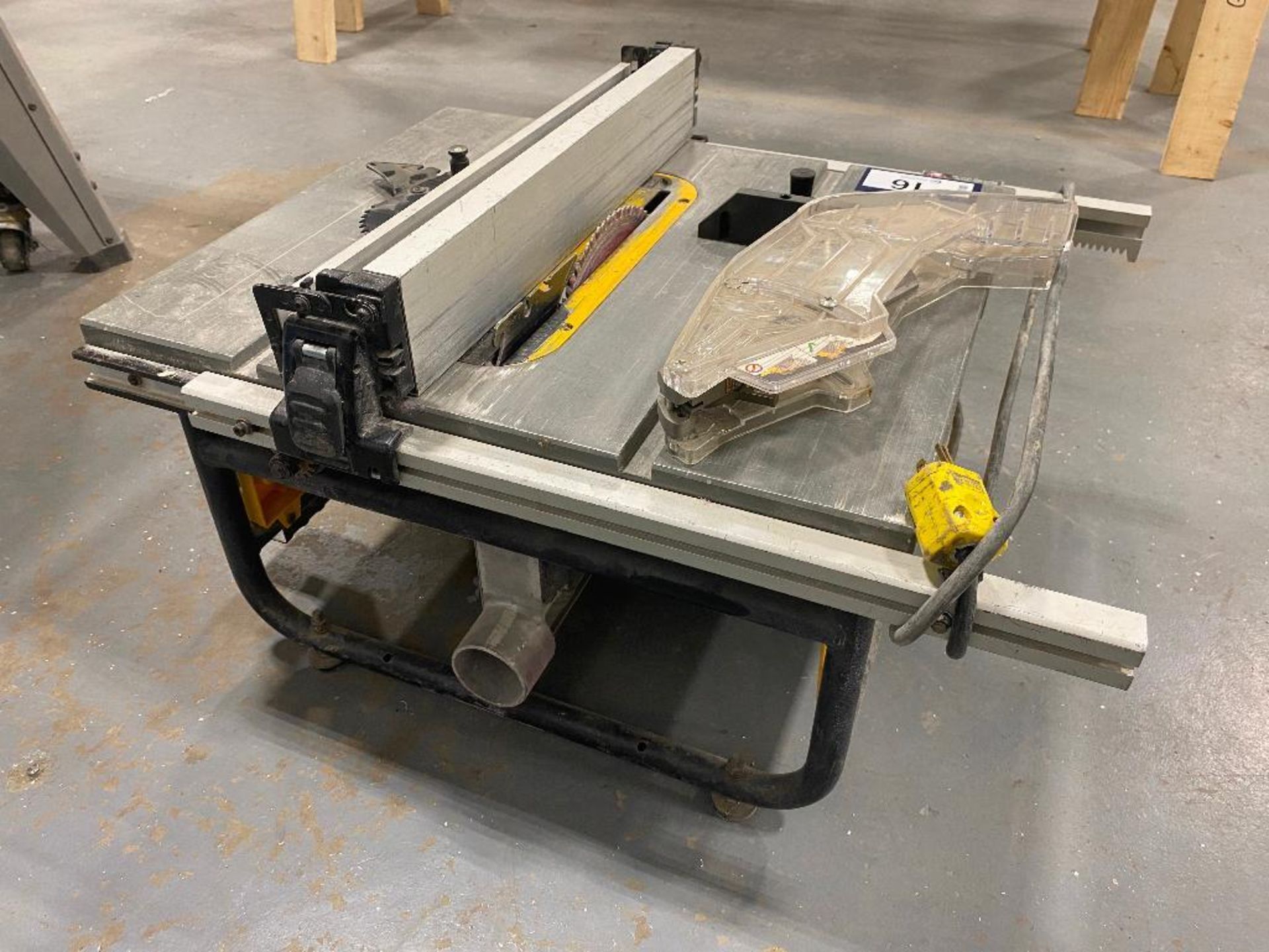 Dewalt DWE7480 10-inch Compact Job Site Table Saw with Site-Pro Modular Guarding System - Image 2 of 4