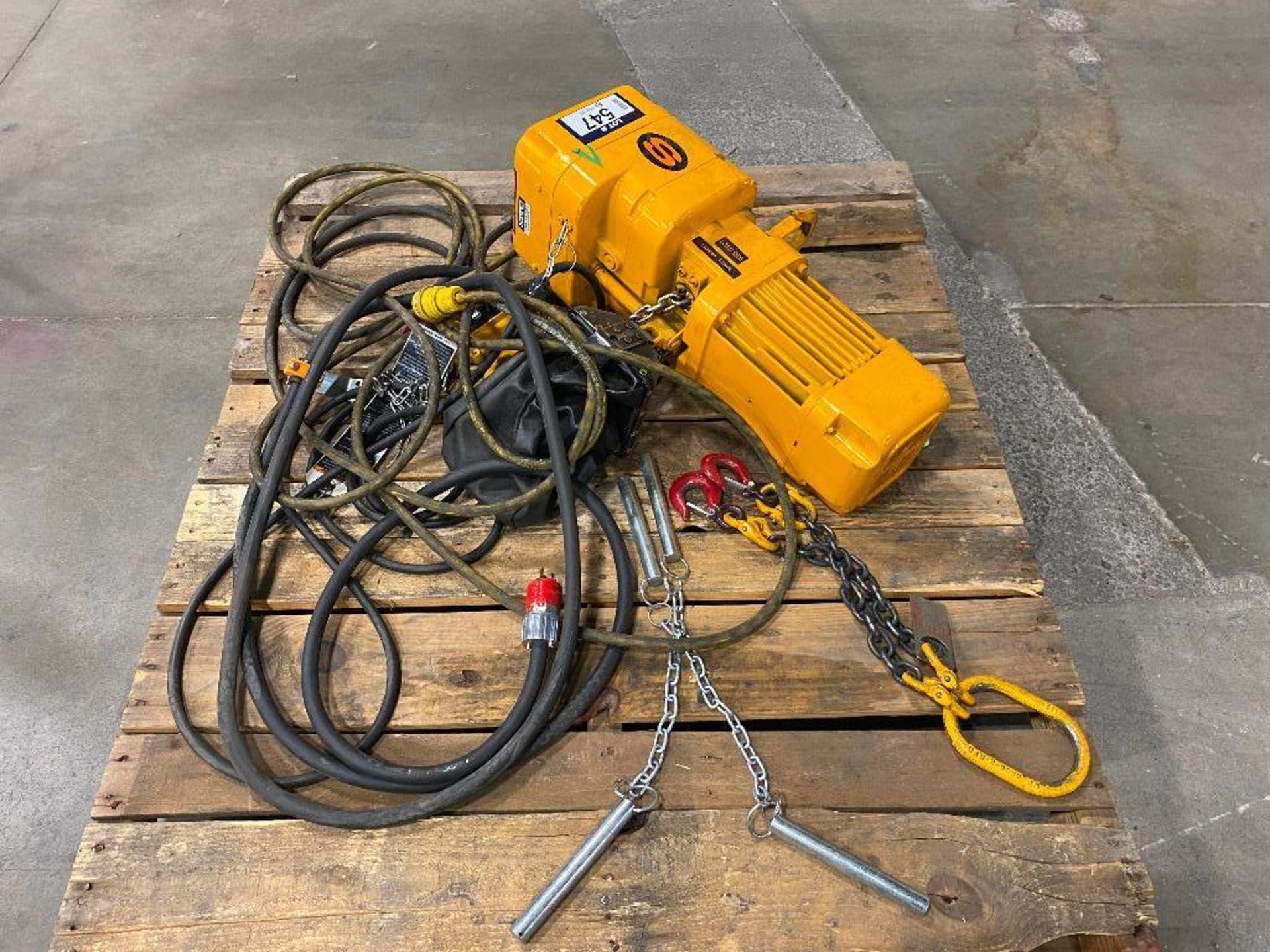 KITO 500kg Electric Chain Hoist, Size:C, 1PH, 115V - Image 3 of 5