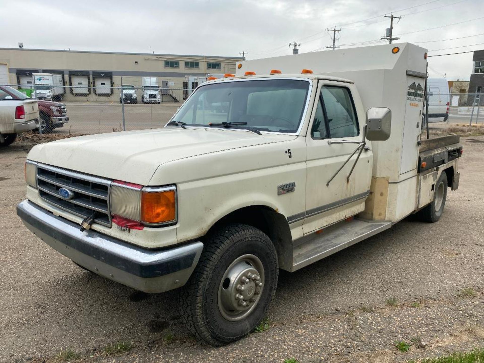 1990 Ford F-450 Super Duty DRW XLT Lariat Regular Cab w/ Hydraulic Power Pack, Poly Tank, etc.