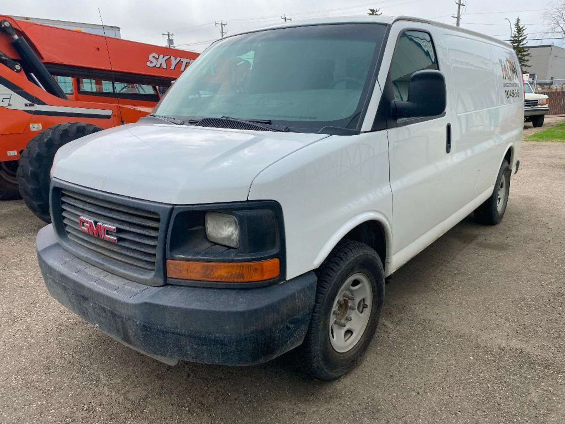 2012 GMC Savana Van, VIN #: 1GTW7FCA3C1109256