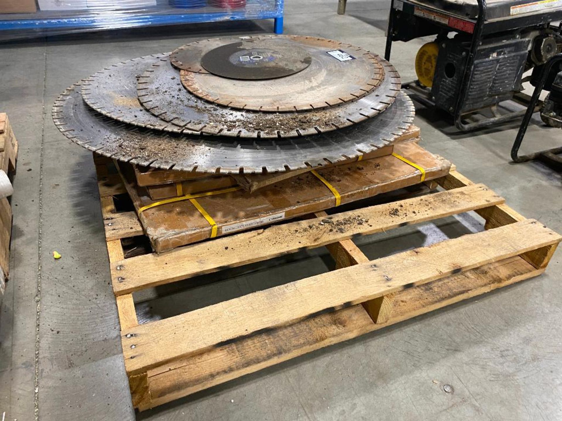 Pallet of Asst. New and Used Saw Blades, - Image 2 of 3