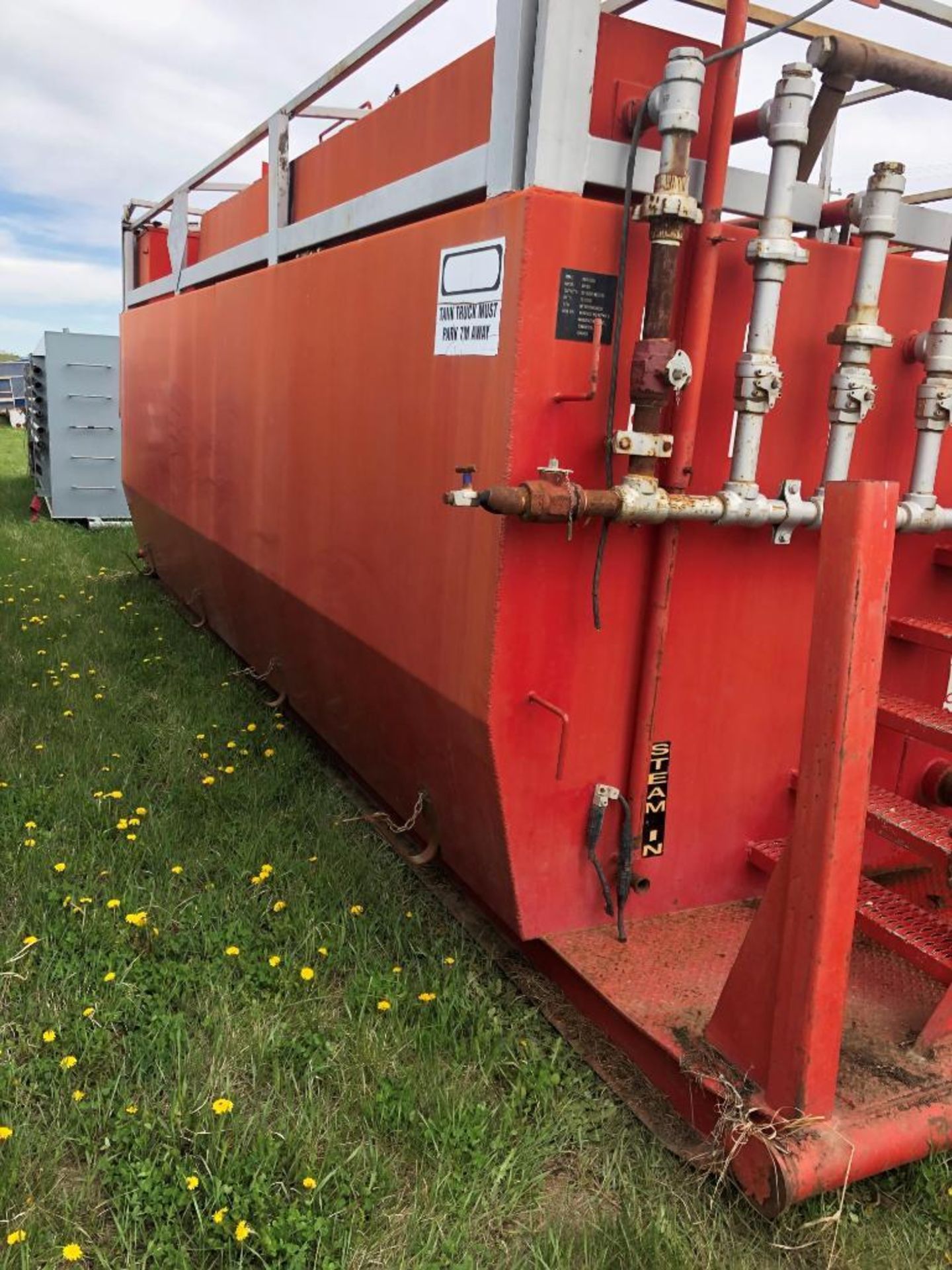 Skidded 200bbl Rig Tank w/Degasser. - Image 2 of 3