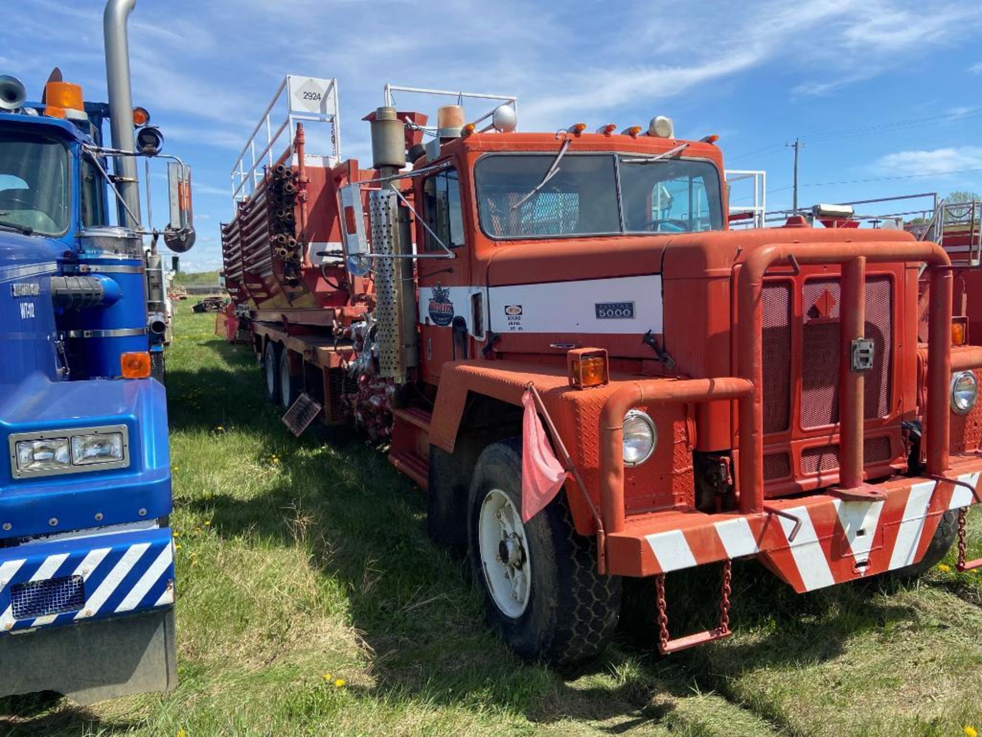 International Paystar 5000 Tandem Axle Pump Truck, NVSN. - Image 2 of 6